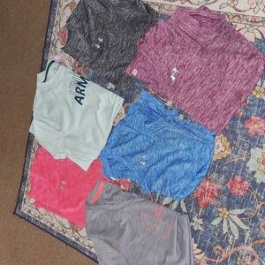 6 under Armour heat gear active shirts size large